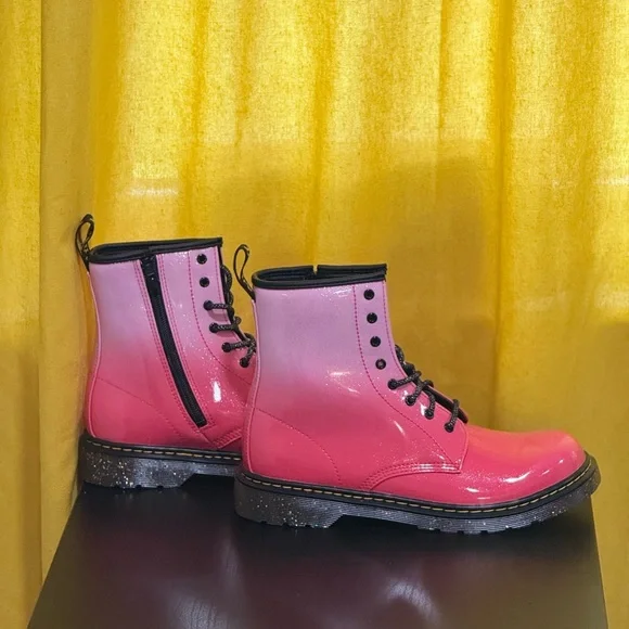 Dr. Martens Shimmering Pink Boots with Black Laces - Picture 5 of 7